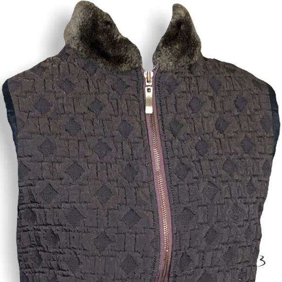 Marc Baxis Brown Vest with Faux Fur Collar Size Medium - Picture 3 of 11